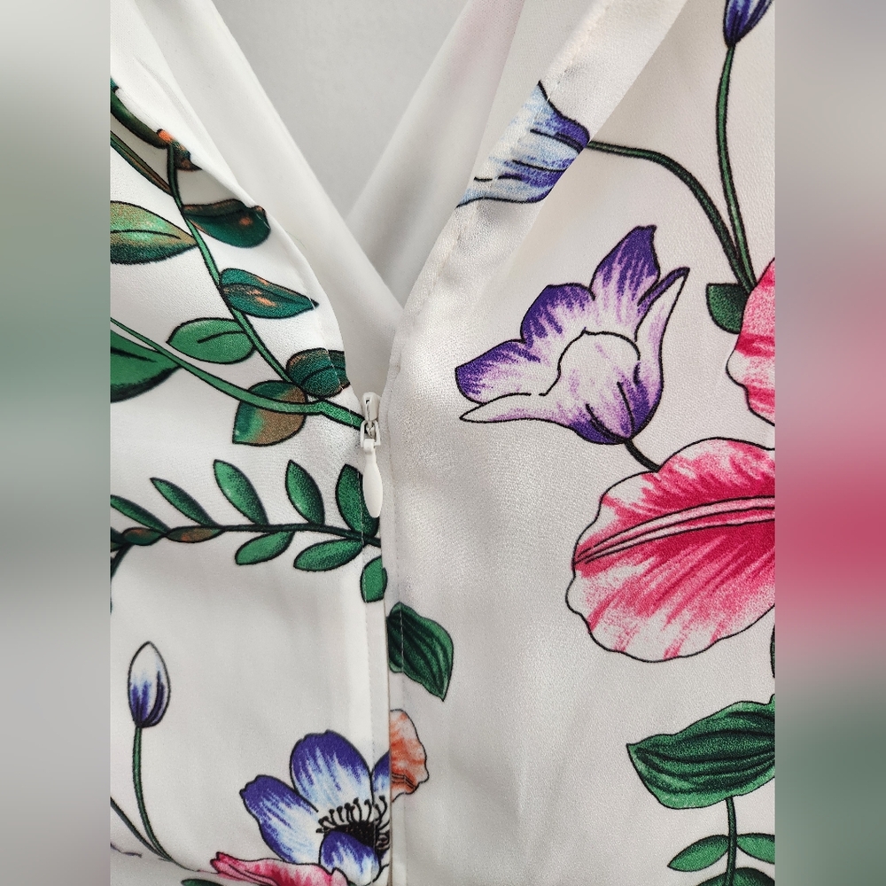 Express White Floral Mini Dress - Picture 3 of 7